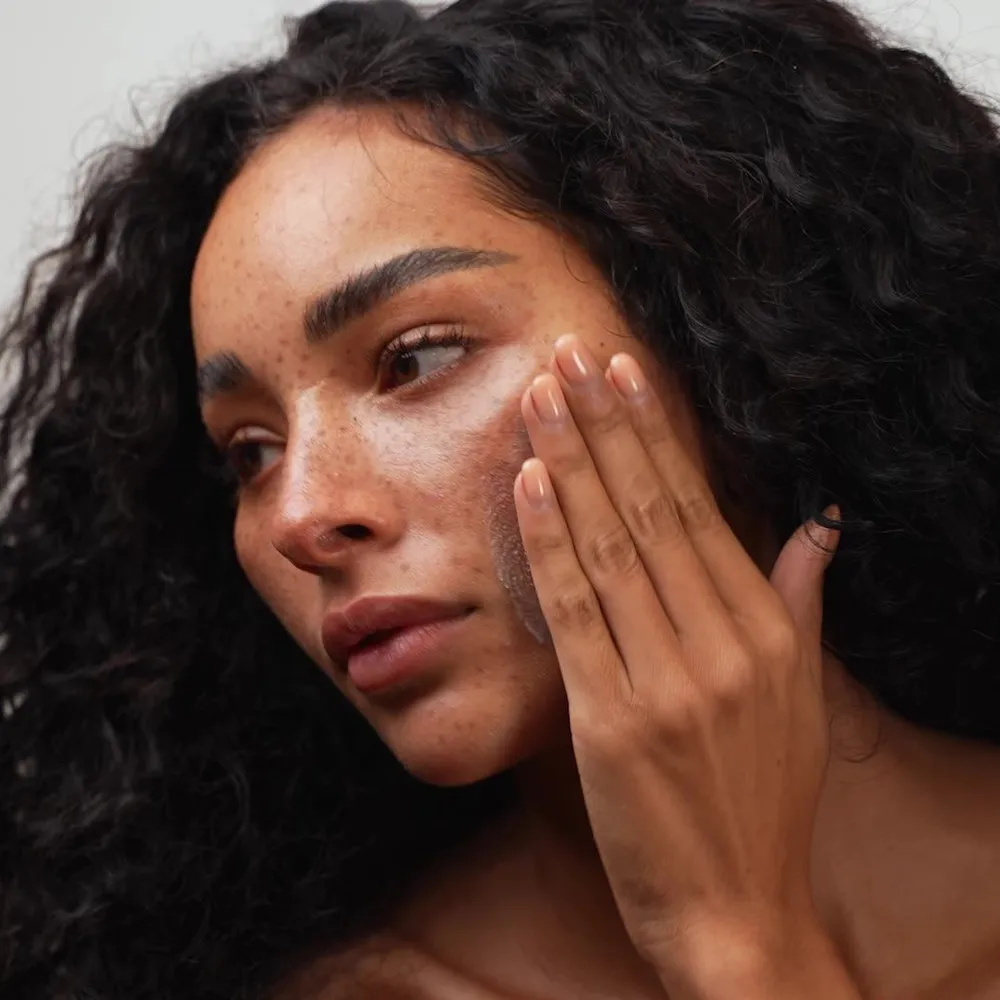 Skintruth Moisture-Milk Cleanser (200mL)