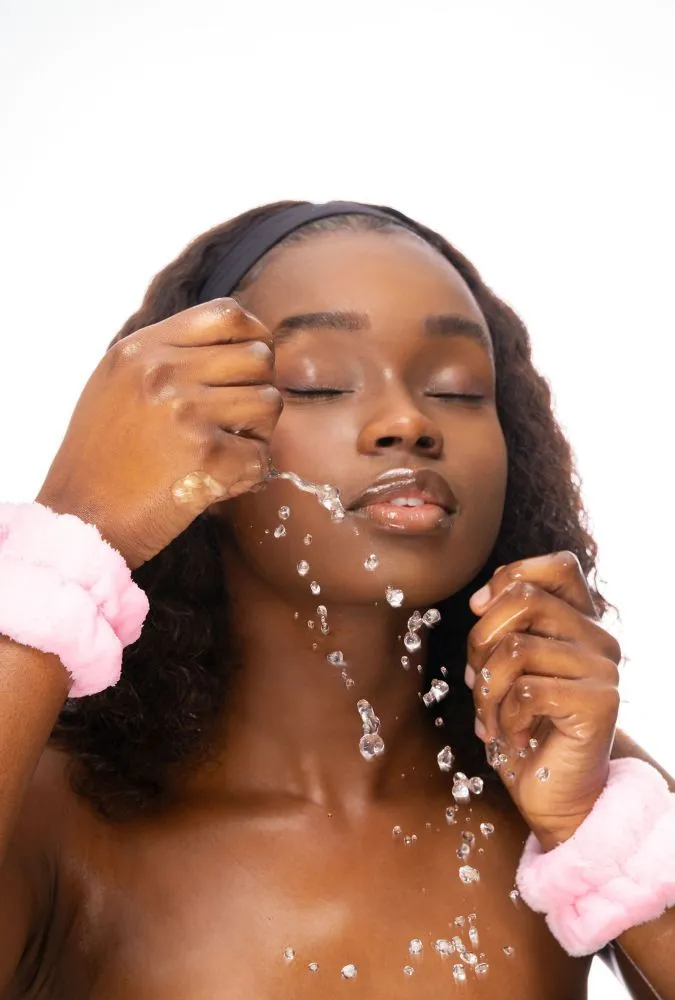 Brushworks Microfibre Wrist Wash Bands