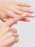 OPI Nature Strong Nails & Skin Good As Gold Serum (7mL)