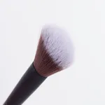 Brushworks No.26 Angled Contour Brush