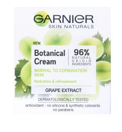 Garnier Skin Naturals Botanical Cream Normal to Combination Skin (50mL) Grape Extract